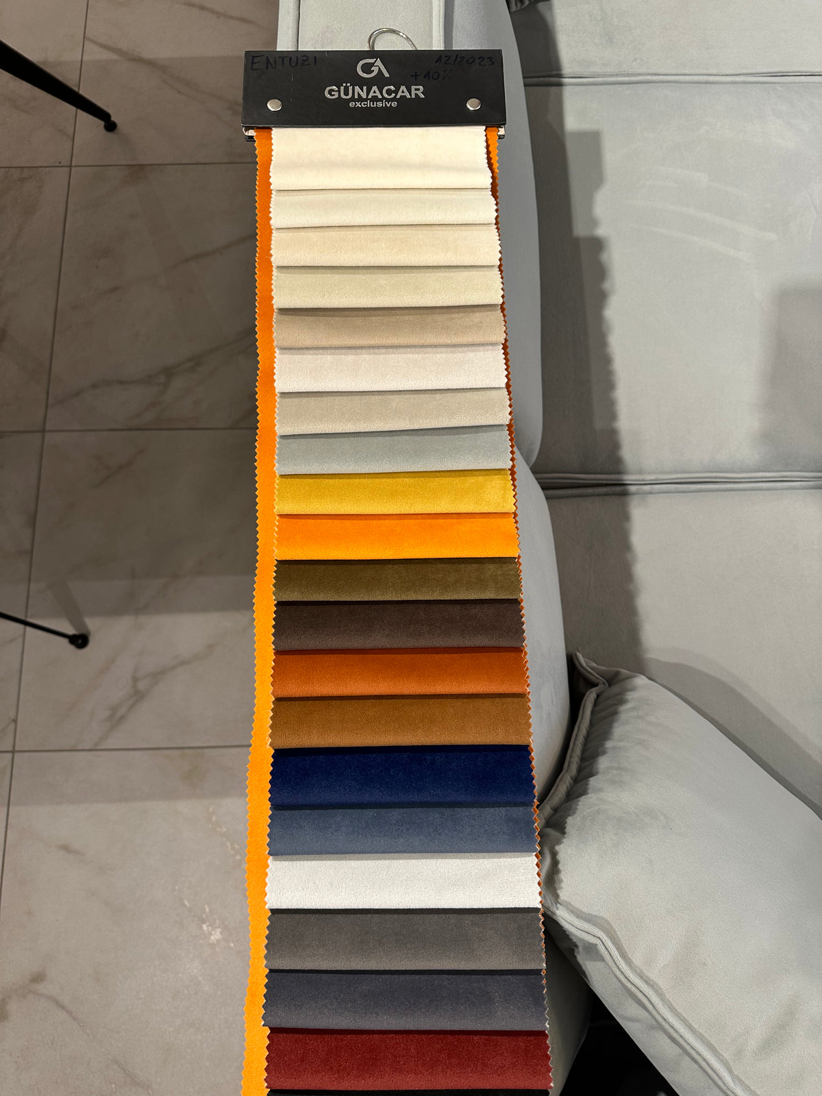 Ecksofa Cube – Minimalistisches Design und moderne Funktionalität